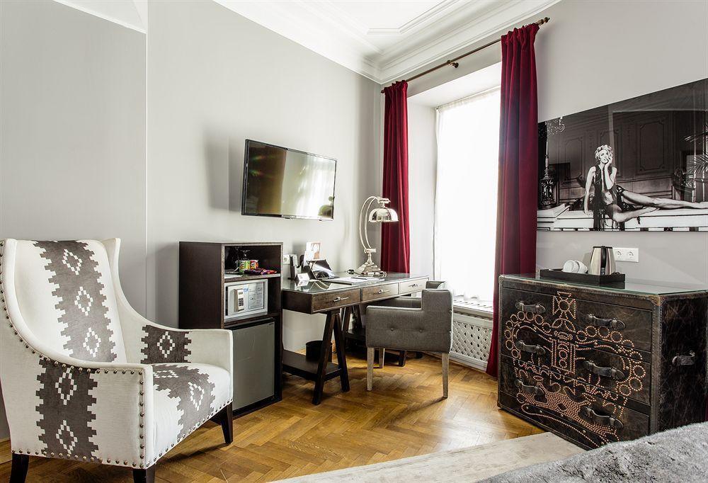 St. Petersbourg Hotel - Small Luxury Hotels Of The World Reval Exterior foto